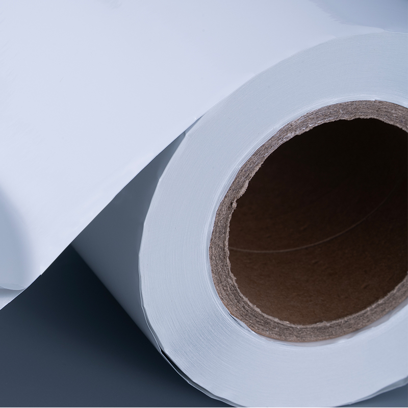 25 mic blank hvid aluminiseret polyesterfilm selvklæbende etiket med vandbaseret akrylklæbemiddel til inkjet-udskrivning