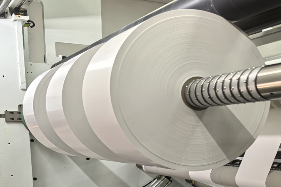 Stærkere selvklæbende etiketmaterialer